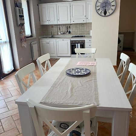 Agriturismo Colle D' Oro Pescia Romana Kültér fotó