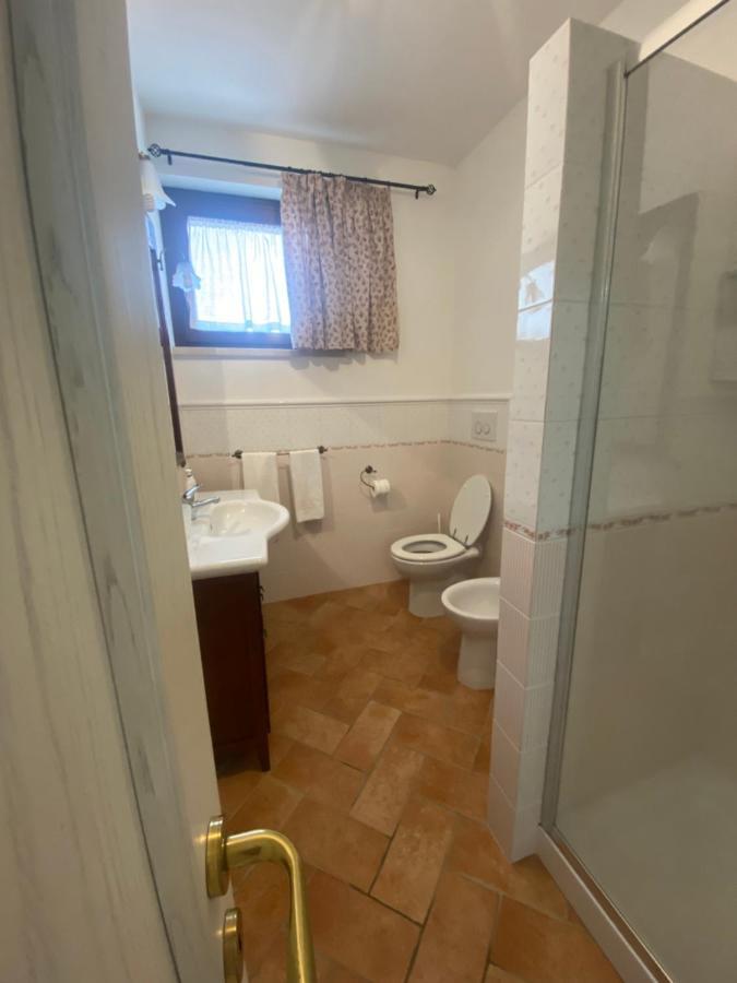 Agriturismo Colle D' Oro Pescia Romana Kültér fotó